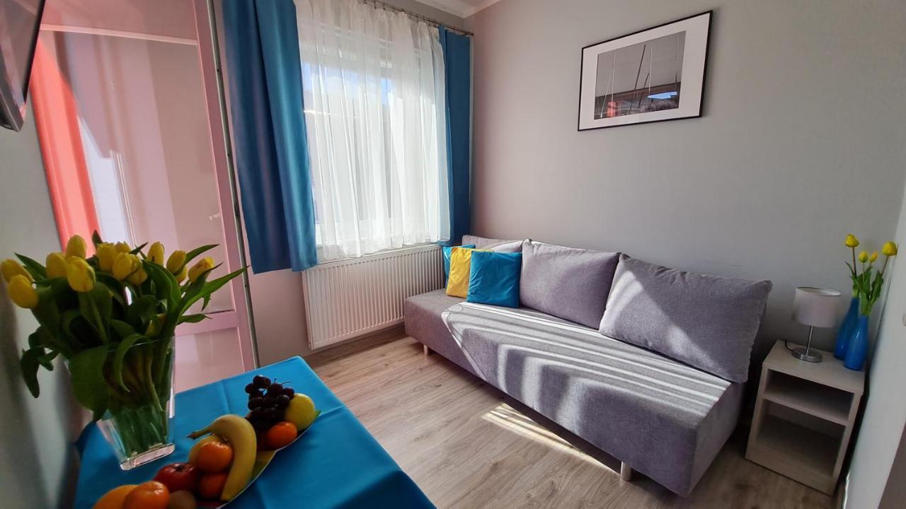 Bela - Pokoje Z Aneksami I Apartamenty Kołobrzeg Exteriör bild