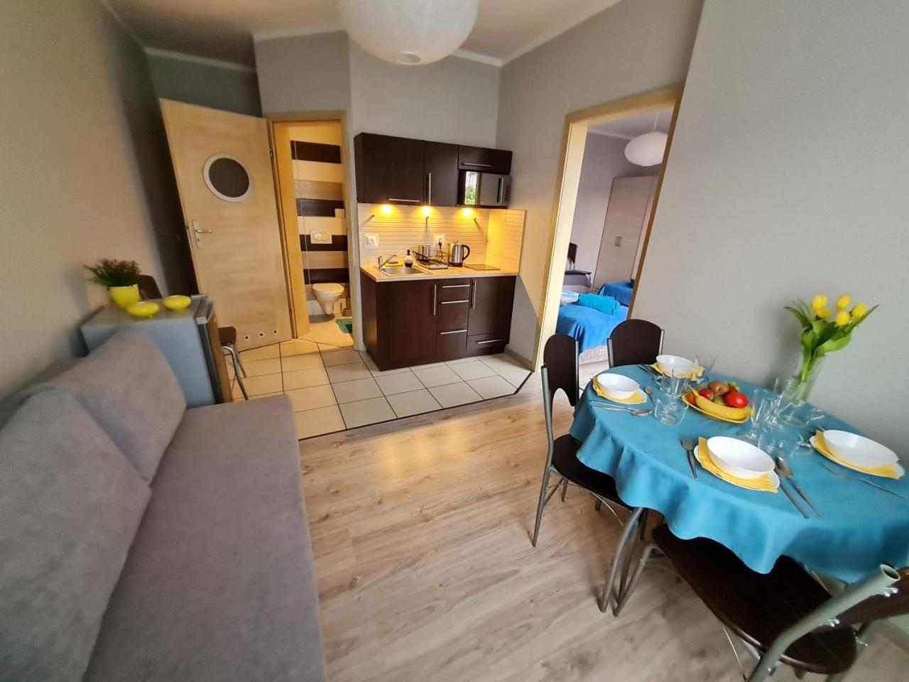 Bela - Pokoje Z Aneksami I Apartamenty Kołobrzeg Exteriör bild