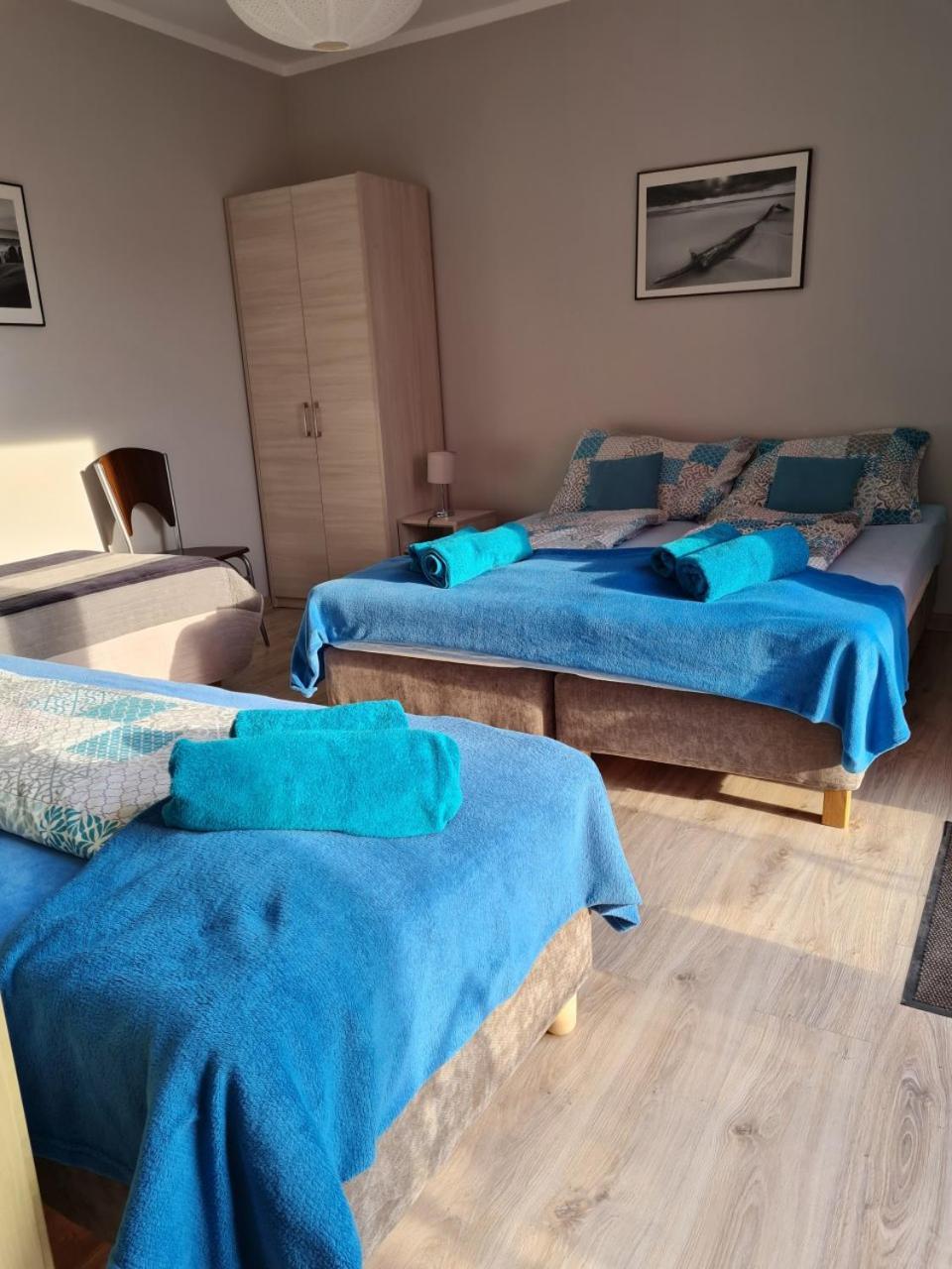 Bela - Pokoje Z Aneksami I Apartamenty Kołobrzeg Exteriör bild