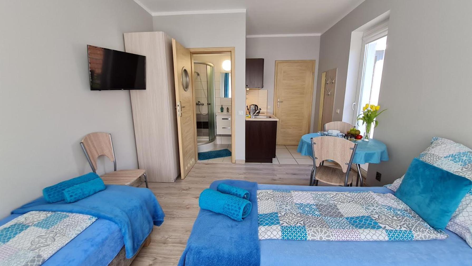 Bela - Pokoje Z Aneksami I Apartamenty Kołobrzeg Exteriör bild