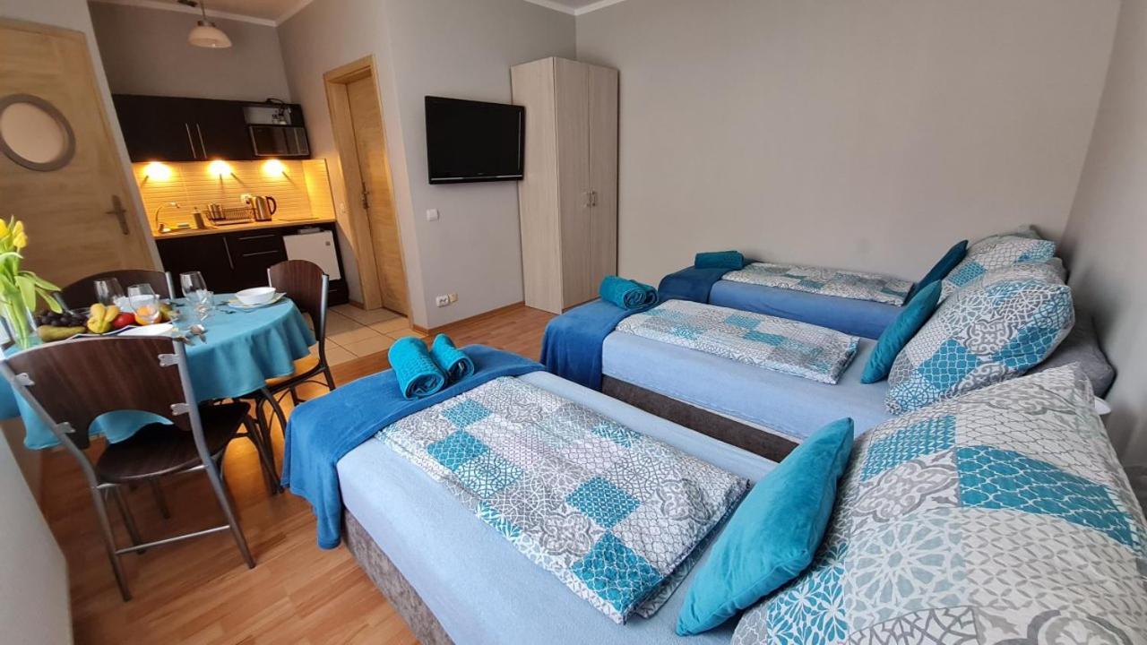 Bela - Pokoje Z Aneksami I Apartamenty Kołobrzeg Exteriör bild